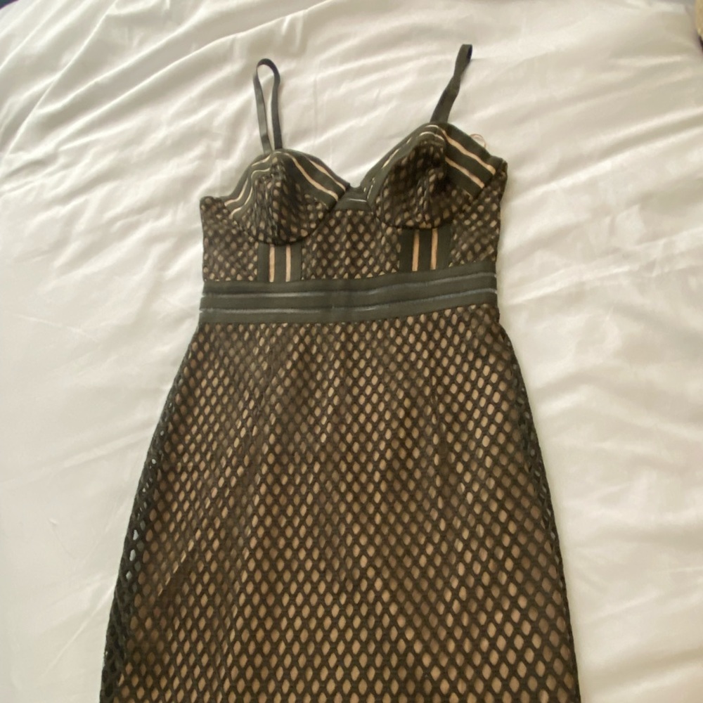 GUESS dress in Olive and Nude/Cream - NWT (NY Eve Dress, Christmas Dress, etc) - Picture 2 of 9